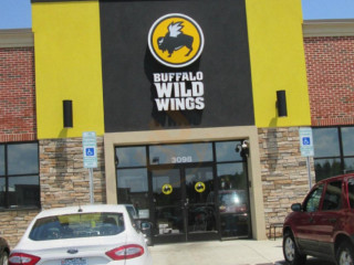 Buffalo Wild Wings Grill