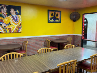 Jilberto's Mexican Food Taco Shops