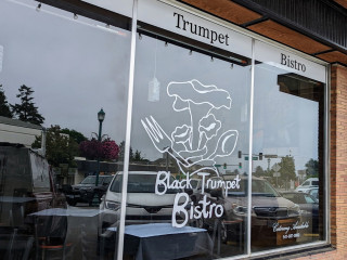 Black Trumpet Bistro