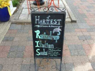 Harvest Coffee House Beanery