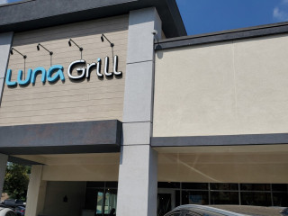 Luna Grill