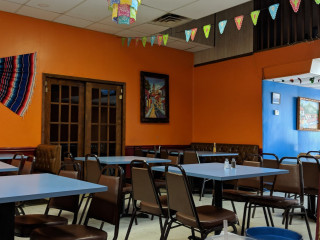 El Sombrero Mexican Grill