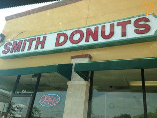 Smith Donuts