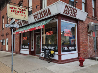 New York Pizzeria