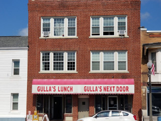 Gulla's Lunch