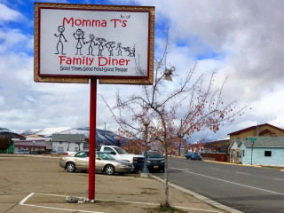 Momma T's Family Diner