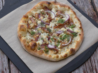 Twisted Oak Wood Fired Pizza