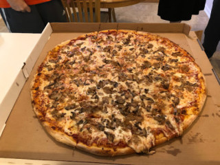 Big Guy's Pizza