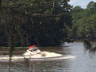 Riverbend On Caddo Lake