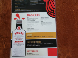 Red Rooster Sports And Grill