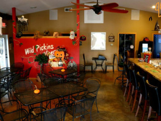 Wild Pickins Winery