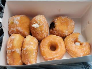 Charlie's Donuts