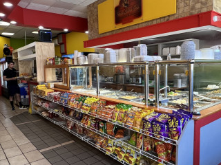 Fonda Latina Deli