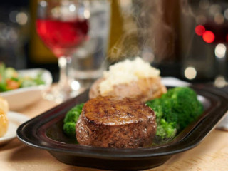 Brann's Steakhouse And Sports Grille