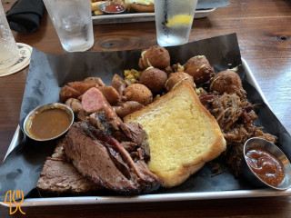 Senoia Smokehouse