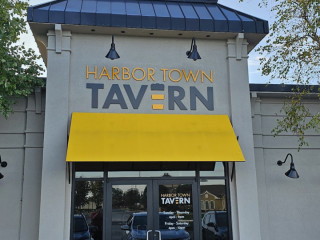 Harbor Town Tavern