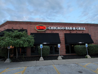 Uno Pizzeria Grill