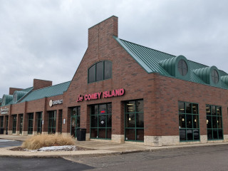 Leo's Coney Island