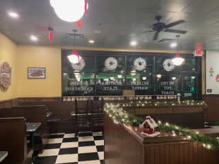 Metro Diner