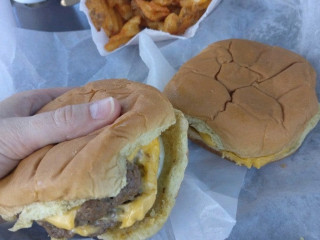 Wally's Drive-in