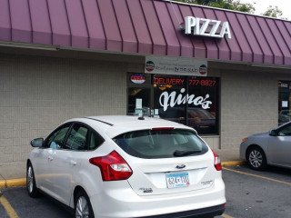 Nino's Pizzeria