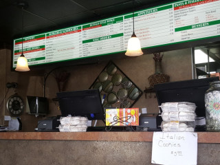 Leoni's Pizzeria