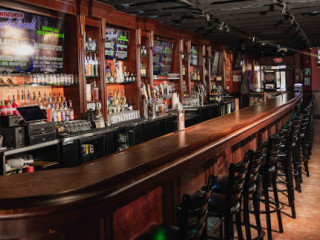 Rox Bar Grille Restaurant