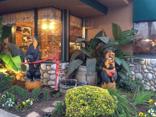 Black Bear Diner Tulare