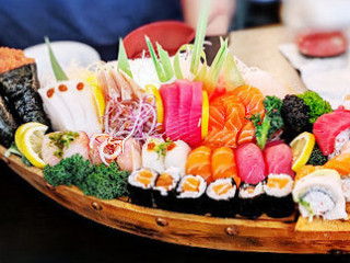 Sushi Boat