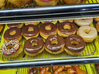 Roswell Donuts And Breakfast