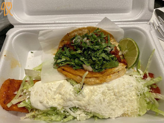 Azteca Pizza Taqueria