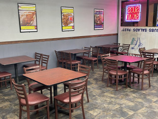 Village Pizza Seafood Pearland)