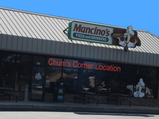 Mancino's Pizza Grinders Of Traverse City Chum's Corner