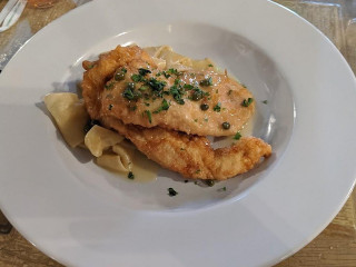 Artisan Urban Bistro