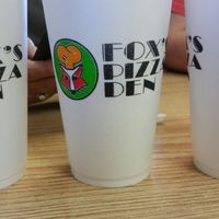 Fox's Pizza Den