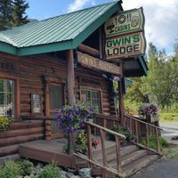 Gwin's Lodge Restaurant/bar