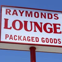 Raymond's Lounge