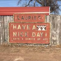 Laurie's Cafe
