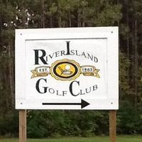 River Island Golf Club