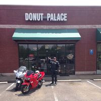 Donut Palace Spring Hill Tn