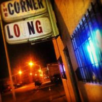 Corner Lounge