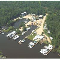 Colonial Harbor Marina