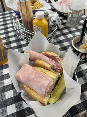 Hoagie Man Deli