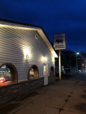 EL Vaquero Restaurant