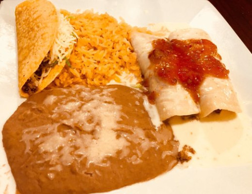 Cantina Bravo Mexican Grille