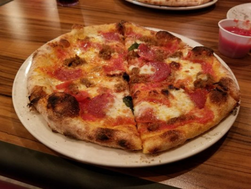 Red Rossa Napoli Pizza