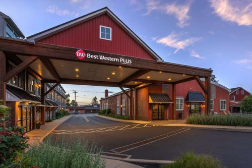 Best Western Plus Intercourse Village Inn Suites